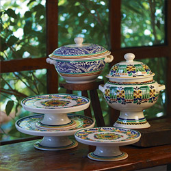 mexican ceramic mexican potttery folk art talavera Gorky Gonzalez personal photo