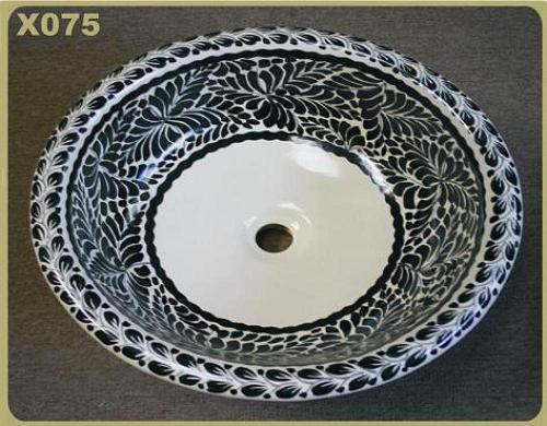  mexican ceramic mexican potttery folk art talavera Gorky Gonzalez X075