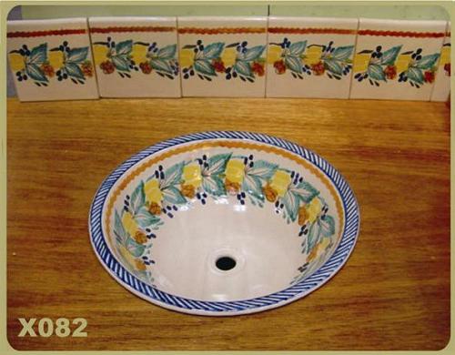  mexican ceramic mexican potttery folk art talavera Gorky Gonzalez X082