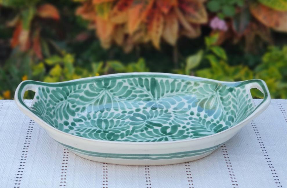 200722-20-01-mexican-ceramic-pottery-oval-bowl-with-handle-talavera-majolica-hand-made-mexico-table-serving