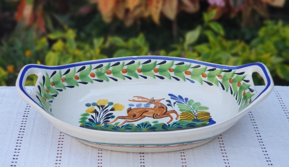  200722-22-01-mexican-ceramic-pottery-oval-bowl-with-handle-talavera-majolica-hand-made-mexico-table-serving-rooster-design