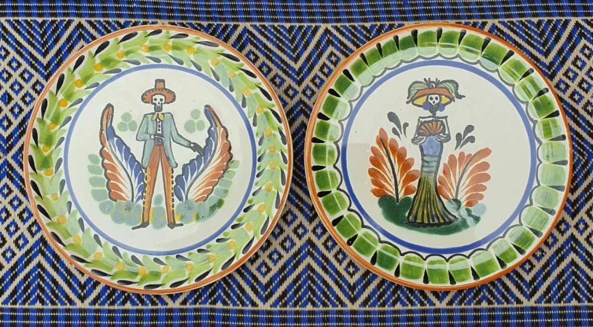 200730-11-mexican-pottery-gorky-catrinas-couple-iv-day-of-the-death-mexican-culture-ceramic-hand-painted-mexico-mexican-pottery-gorky-catrinas-couple-ii-day-of-the-death-mexican-culture-ceramic-hand-painted-mexico