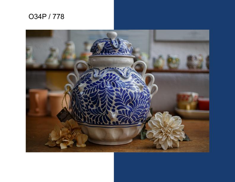  mexican ceramic mexican potttery folk art talavera Gorky Gonzalez Base Ceramic w/doggy face<br> in Blue and White