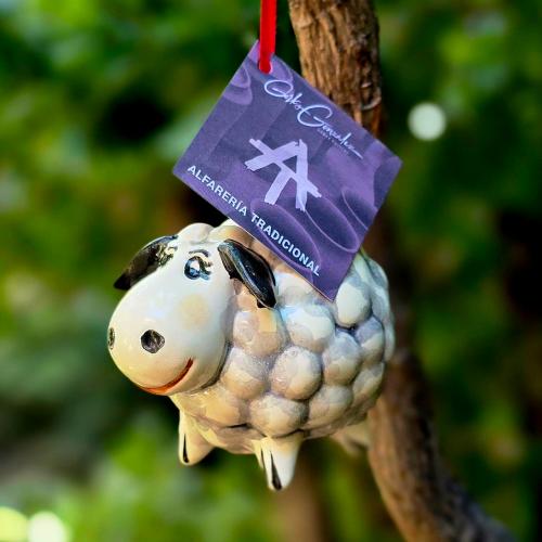  3d-christmas-ornaments-sheep-farm-tree-decor-gifts-handcrafted-ceramics-1-1