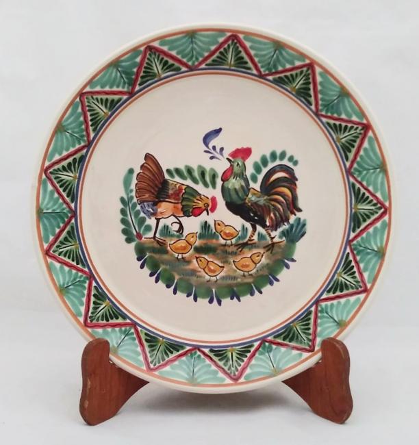  mexican ceramic mexican potttery folk art talavera Gorky Gonzalez Round Platter<br>Family Roosters