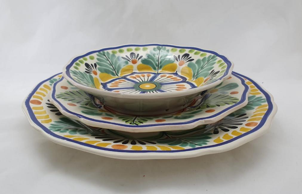 ceramica mexicana pintada a mano majolica talavera libre de plomo Vajilla Flor<br>3 piezas<br>Verde-Azul-Amarillo