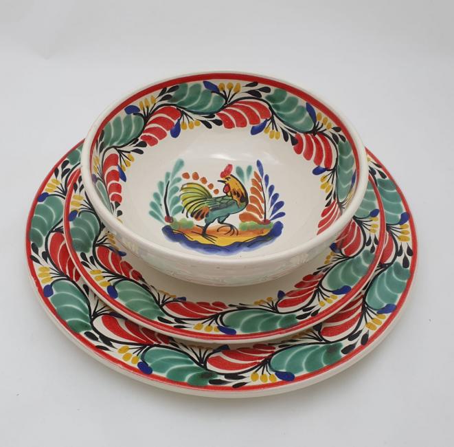 ceramica mexicana pintada a mano majolica talavera libre de plomo Vajilla Gallo<br>3 piezas<br>Verde-Rojo