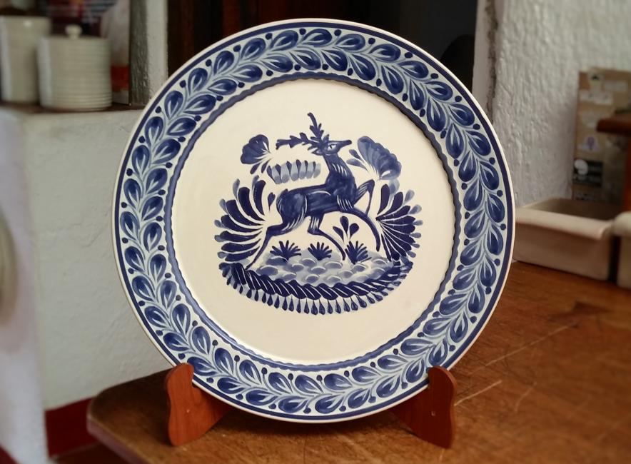  mexican ceramic mexican potttery folk art talavera Gorky Gonzalez Blue Deer<br>Flat Round Platter