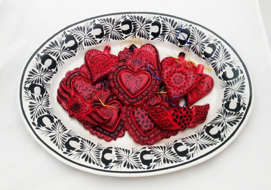 ceramica mexicana pintada a mano majolica talavera libre de plomo Ornamento Corazon<br>Rojo y Negro