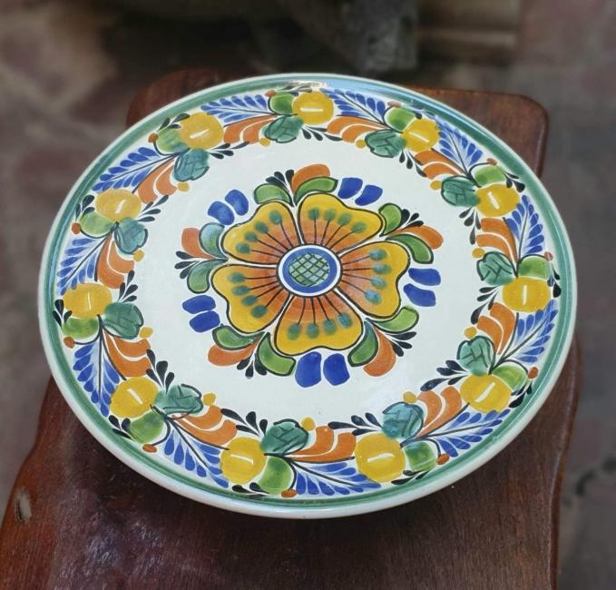 ceramic-cake-vase-decor-tabledecor-flower-motives-garden-talavera-majolica-gifts-cook