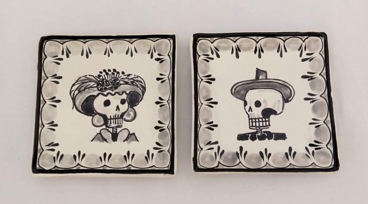  ceramic-tapas-plates-catrina-catrin-motives-majolica-hand-painted-halloween-decorations-mexican-traditions