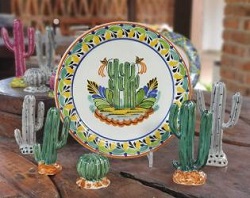 200407-10-mexican-plates-cactus-motives-texas-table-decor-ceramic-hand-made-mexico