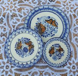 butterfly-dish-set-plate-dinner-salad-table-accent-blue-and-white-fortwo-gifts-wedding