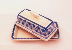 ceramic-butter-cover-dish-tableware-blue-talavera-majolica-handmade-mexico-amazon-gifts