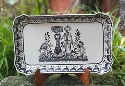 mexican-ceramic-decorative-serving-platter-majolica-hand-made-catrina-couple-halloween-day-of-dead-hand-painted-mexico
