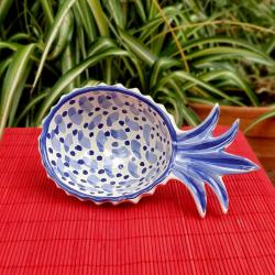 mexican-ceramics-pineapple-snack-for-serving-green-gift-wedding-sanmiguel-blue-and-white-talavera