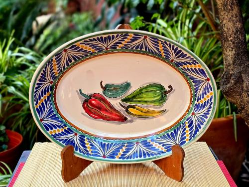  chiles-peppers-oval-serving-ceramics-platter