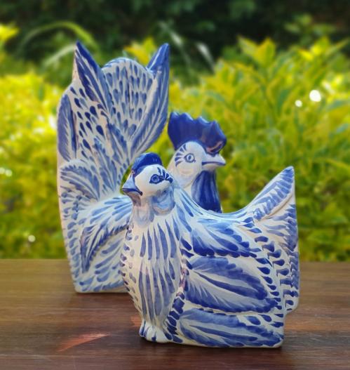  decorative-rooster-hen-chickens-table-ceramic-figures-handpainted-mexico-blue