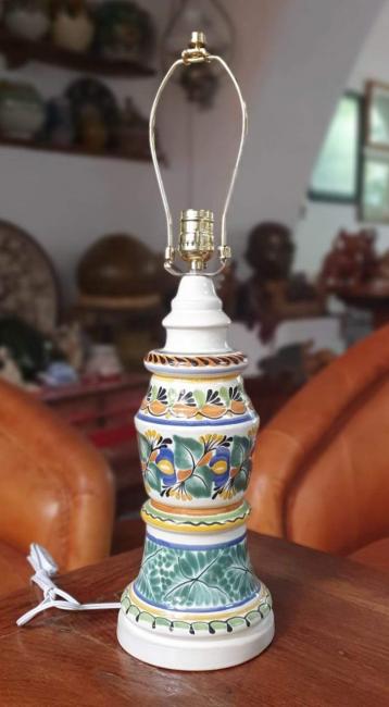  desk-ceramic-lamp-handpainted-gto-mexico-interiordecor-home-room-gift-momday-talavera-majolica-handcrafts