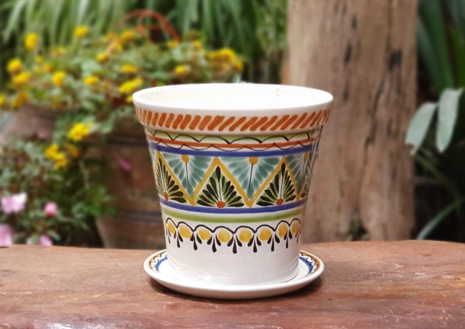 flower-planter-mexicanpot-maceta-handthrown-handmade-hand-painted-mexican-pottery-garden-decoration