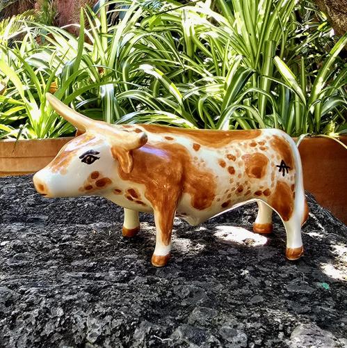  longhorn-figure-bull-ceramics-art-crafted-gto-mexico-gifts-1
