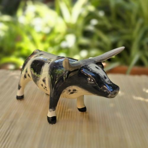  longhorn-figure-bull-ceramics-art-crafted-gto-mexico-gifts-black-3