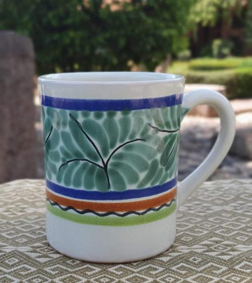  mexican-ceramic-pottery-coffe-mug-gorky-guanajuato-mexico-table-top-4