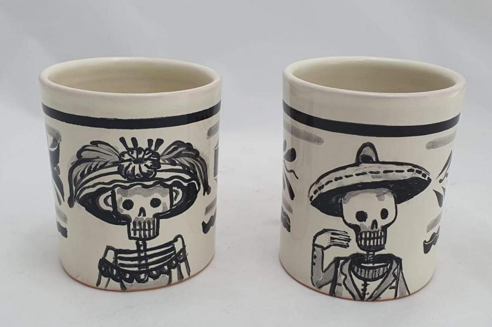  mexican-ceramic-pottery-mug-catrina-motive-halloween-decorations-tableware-amazon-gift