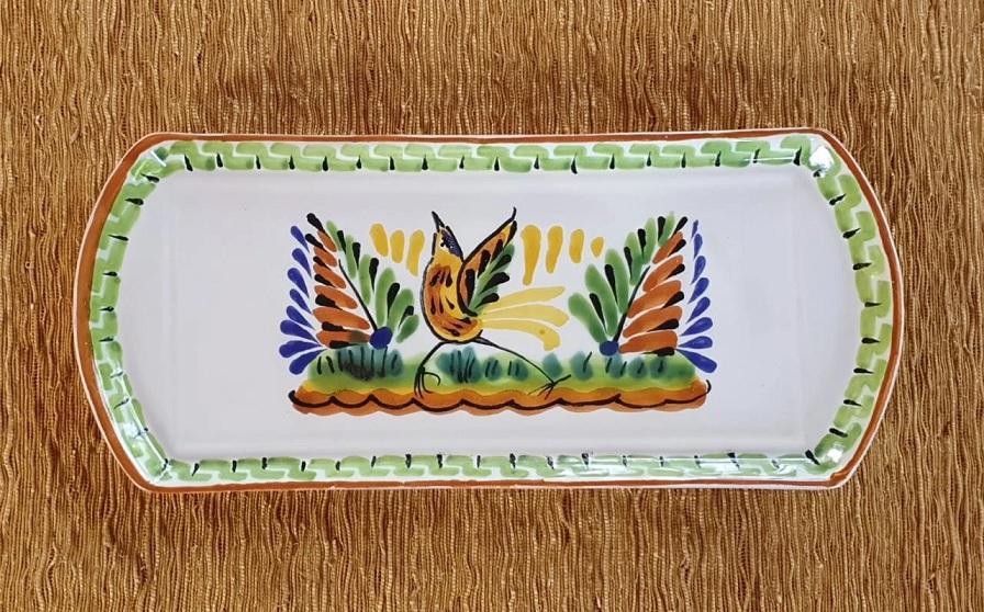  mexican-ceramic-tray-pottery-hand-painted-guanajuato-mexico-tableware-amazon-bird-pattern