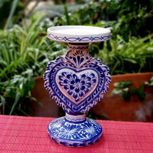 mexican-ceramics-love-heart-blue-and-white-decor-mayolica-art-from-mexico-wedding