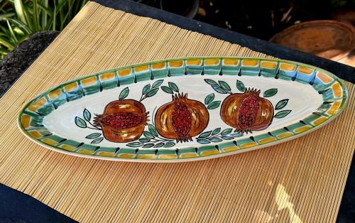  mexican-ceramics-pomegranate-footed-oval-tray-pottery-gto-mexico-gift-2