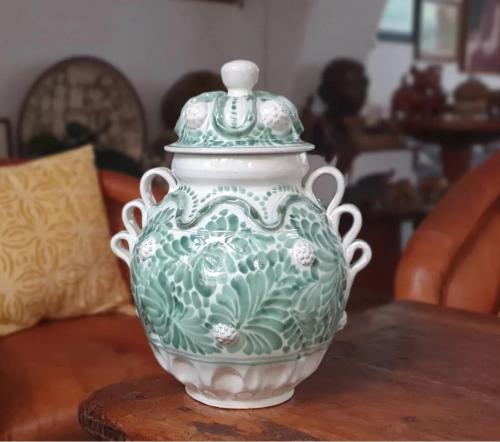  mexican-pottery-decorative-green-milestone-vase-handcrafts-strawberryes-interiorhome-decor-wedding-gift