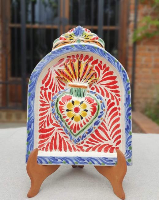 mexican-pottery-home-decor-majolica-mexico-red-heart-altarpiece-wall