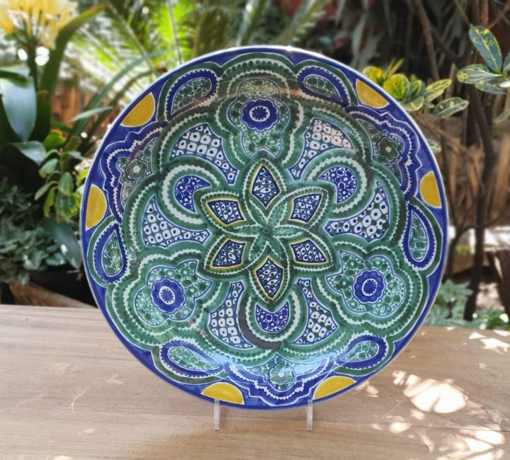 mexican-wall-platters-hand-painted-hand-wheel-folk-art-blue-red-gorky-workshop