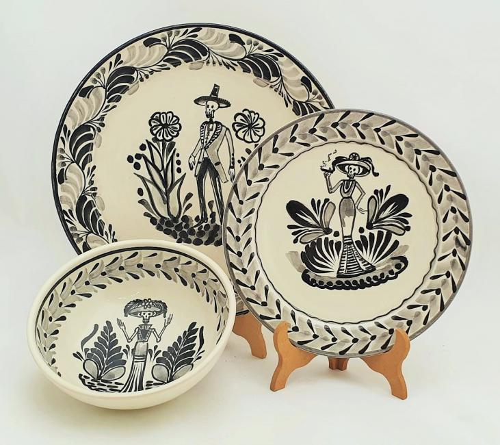  mexico-ceramic-dish-set-catrina-collection-talavera-majolica-made-in-mexico-tableware-black-ii