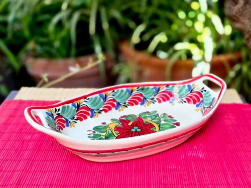  poinsettia-oval-salad-bowl-service-tableware-christmas-decor-kitchen-gifts-1-1