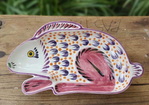 rabbit-snack-dish-bowl-plates-ceramic-hand-painted-mexican-pottery-ceramics-handmade-handpainted-gorkypottery-easter-easterrabbit-easteregg-pascua-conejo-traditions-tablesetups