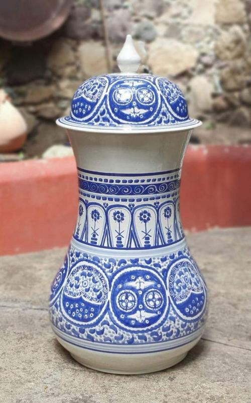  talavera-mayolica-decorative-special-vase-ceramic-handmade-handpainted-handthrown-handcrafts-interior-desing
